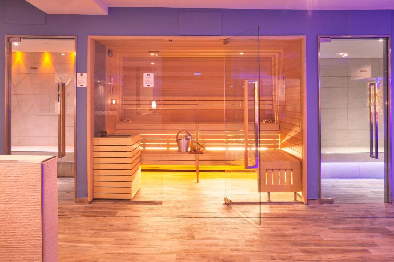 Centro Turistico Akiris 4*