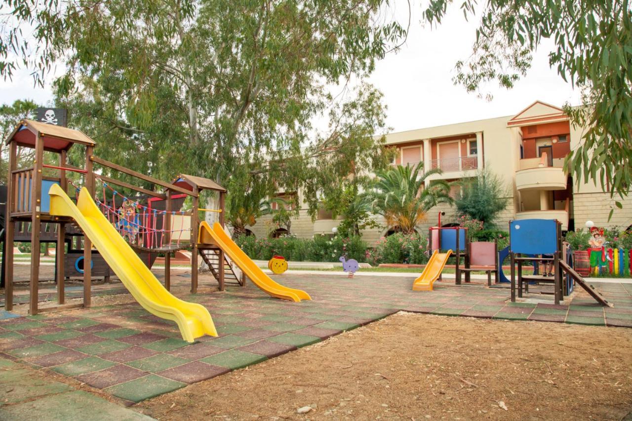 Centro Turistico Akiris Resort